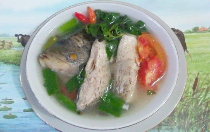 Sop Gurame Mbak Lili: Rahasia Rasa yang Bikin Warga Cilacap Rela Antre
